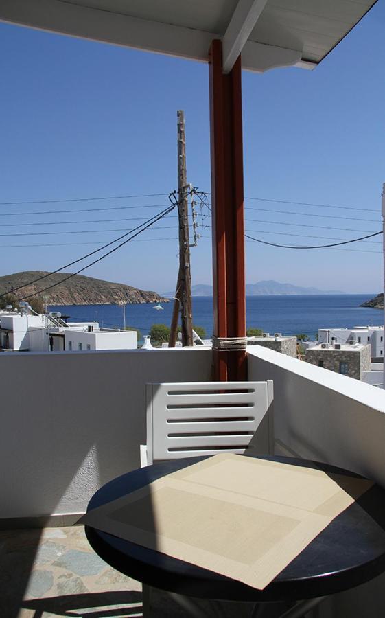 Helios Serifos Livadi  Luaran gambar