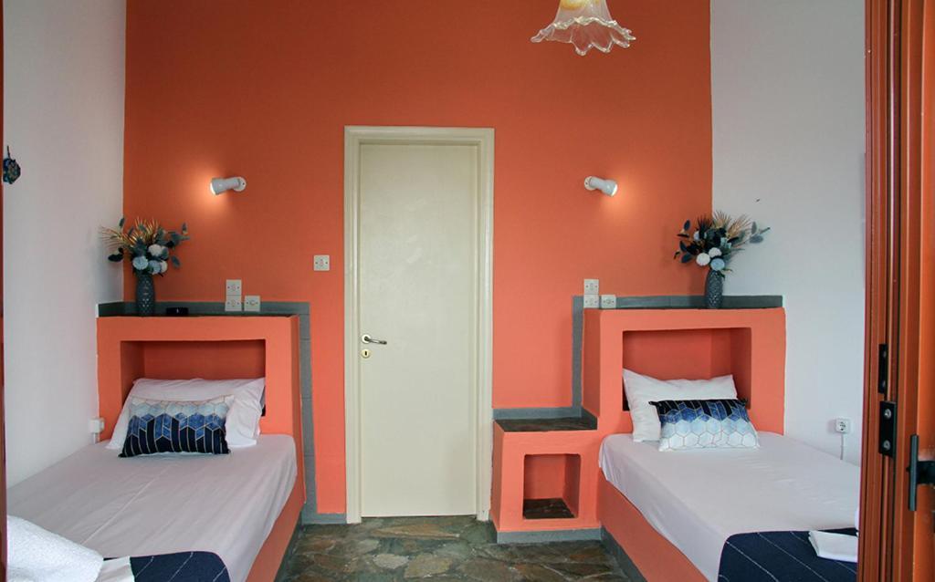 Helios Serifos Livadi  Luaran gambar